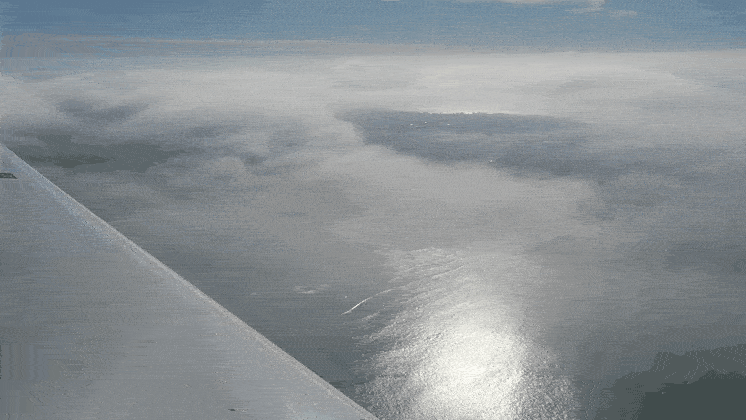 Surfer sur les nuages